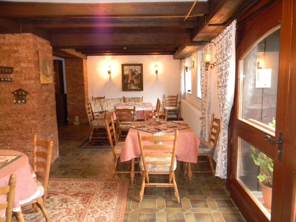 Gastehaus Am Calmont Bed & Breakfast Едигер-Елер Екстериор снимка