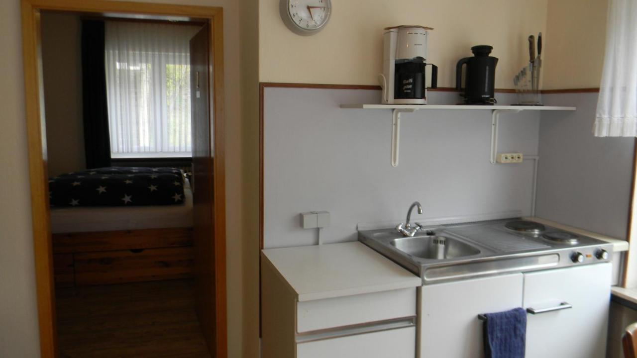 Gastehaus Am Calmont Bed & Breakfast Едигер-Елер Екстериор снимка