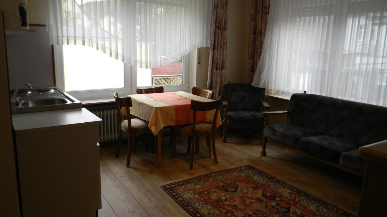 Gastehaus Am Calmont Bed & Breakfast Едигер-Елер Екстериор снимка