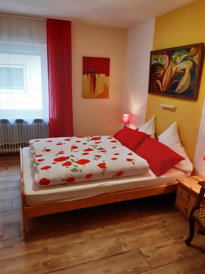 Gastehaus Am Calmont Bed & Breakfast Едигер-Елер Екстериор снимка