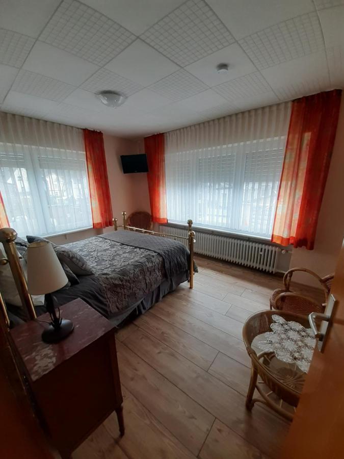 Gastehaus Am Calmont Bed & Breakfast Едигер-Елер Екстериор снимка